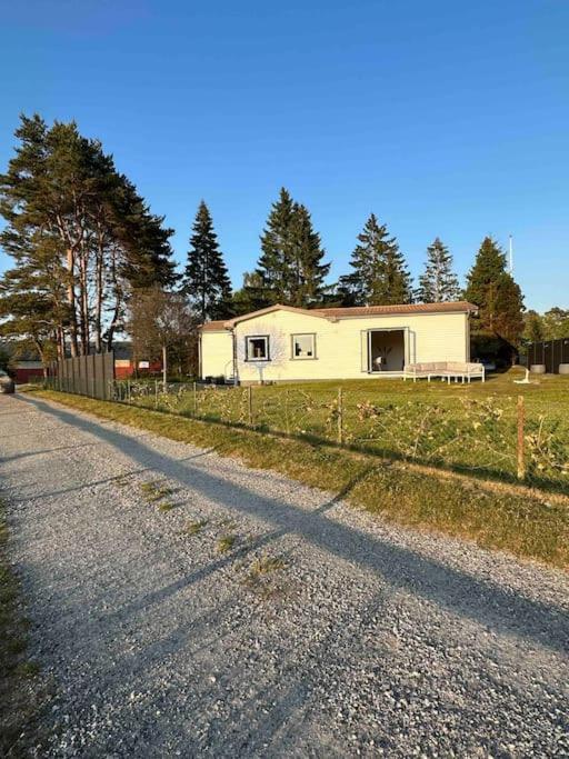 Villa Lilla Ridhuset à Löddeköpinge Extérieur photo